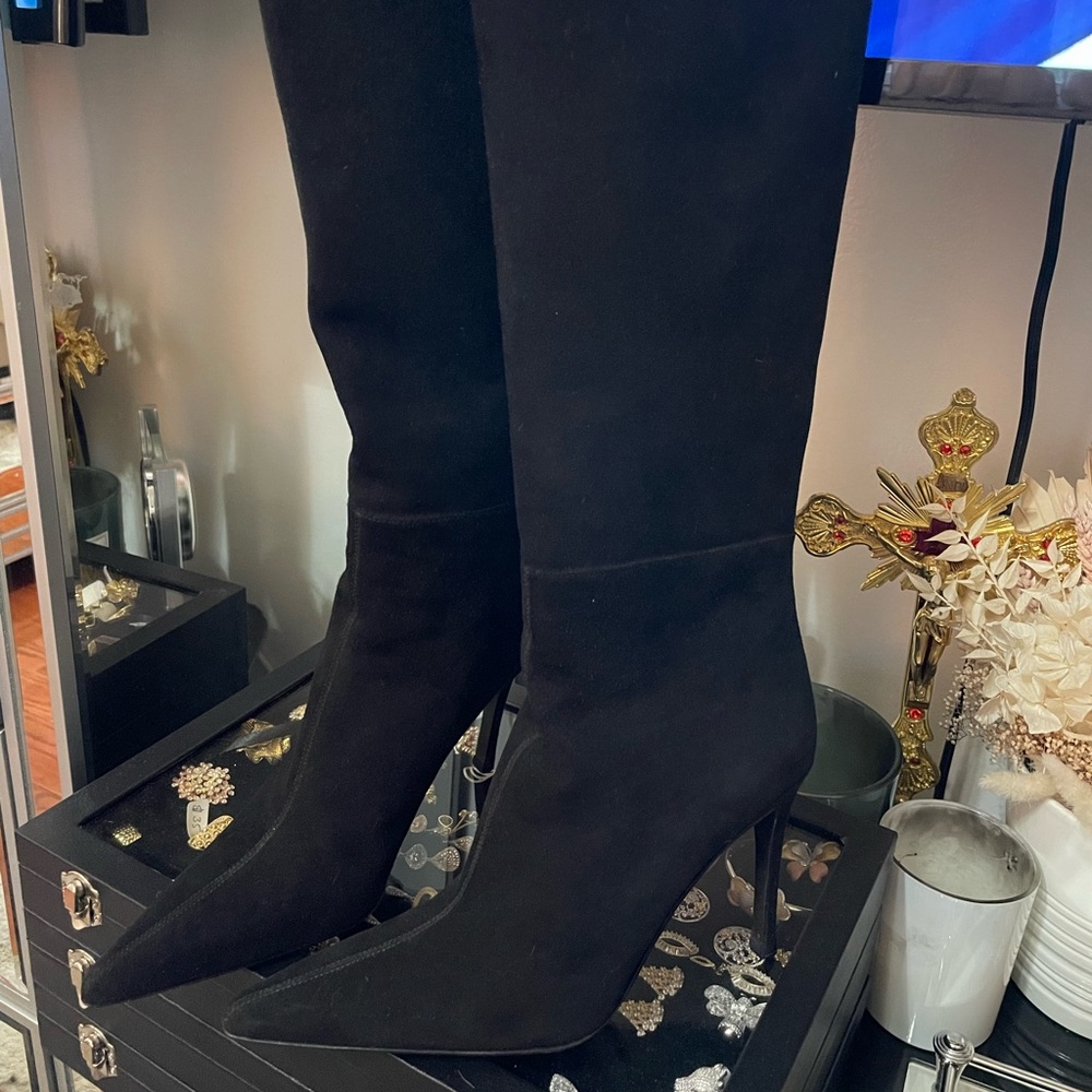 Brand new Gucci Boots size 6